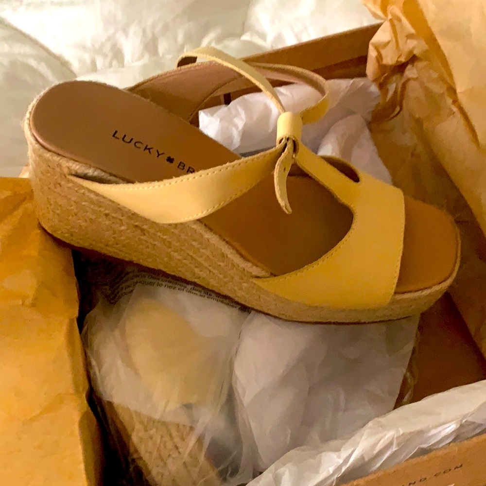 Lucky brand 7.5 wedge new
